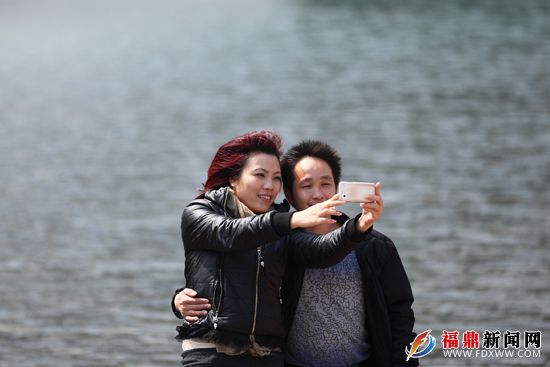 抵達太空，別忘了自拍留念哦.JPG