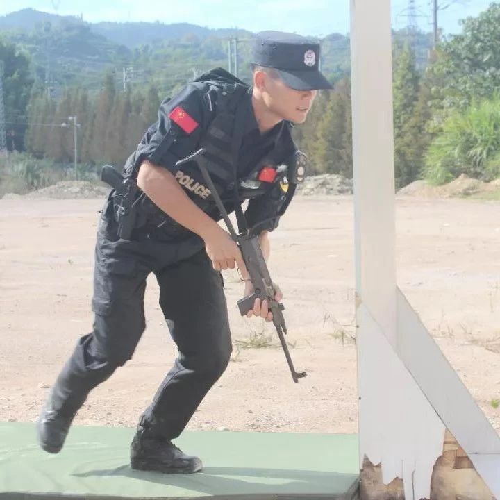 【警察故事】因為熱愛，所以堅持，外地小伙遠赴福鼎完成特警夢