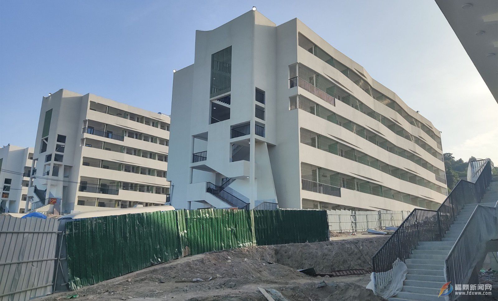 全市校園建設工作穩(wěn)步推進